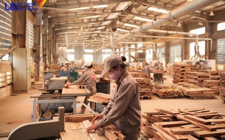 Vietnam’s wood product exports fall sharply due to order shortage