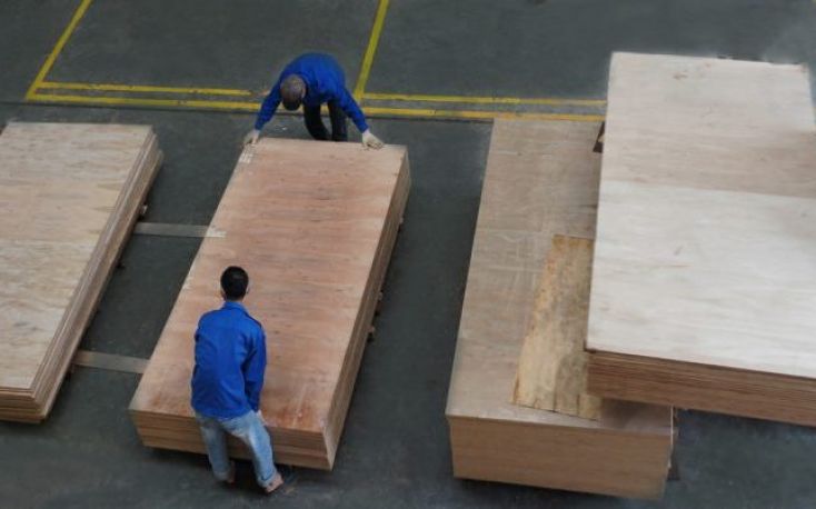 U.S. expands decision on countervailing duties into Vietnamese plywood